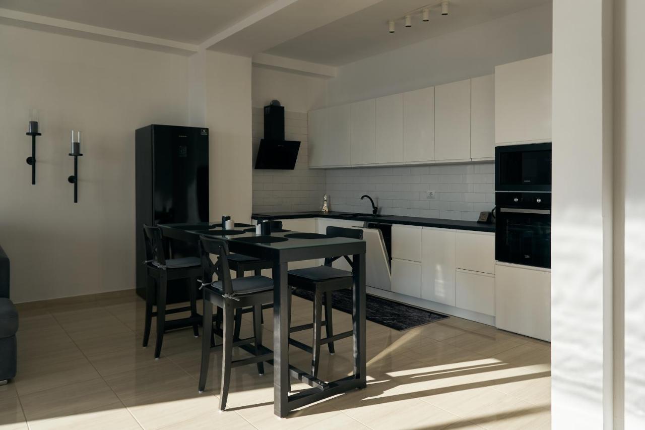 The Garrison Apartment Sarandë Eksteriør bilde